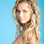 First pic of CAROL A  BY RYLSKY - SCULTURA - ORIG. PHOTOS AT 4000 PIXELS - &copy; 2006 MET-ART.COM