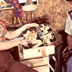 Second pic of RODOX.COM - Two mature ladies fucking a guy!