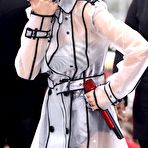 Second pic of Christina Aguilera performs at Early Show stage