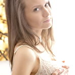 First pic of Beauty-Angels.com - Gorgeous babe pleasing her tight cunt
