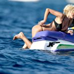 Fourth pic of :: Babylon X ::Victoria Silvstedt gallery