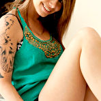 First pic of Hailey Leigh - pretty brunette girl!