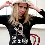 First pic of Lesbian Mpeg Gallery - Lesbian Group Gallery, Nude Sexy Teens