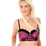 First pic of VirtuaGirlHD