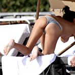 Second pic of Aida Yespica topless on the beach paparazzi shots