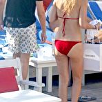 Second pic of Kate Hudson fully naked at Largest Celebrities Archive!