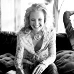 Fourth pic of Kate Hundson