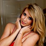 Third pic of UK Tickling | Galleries | Photos | kacie01