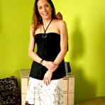 First pic of Mature Pictures Featuring 32 Year Old Sandy M From AllOver30