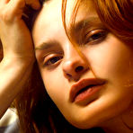 Second pic of OLYA B  BY PASHA - GIKILLEA - ORIG. PHOTOS AT 3000 PIXELS - &copy; 2006 MET-ART.COM