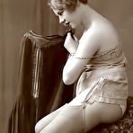 Third pic of Vintage Cuties - vintage historic hardcore antique sex retro erotica
