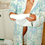 Second pic of Over 30 MILF - AllOver30.com