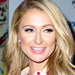 Second pic of Paris Hilton shows her long sexy legs