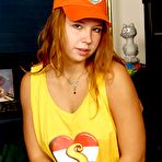 First pic of Young Busty: Carolina - Age: 18 - Cupsize: D