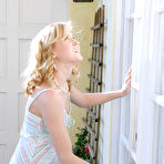 Third pic of LittleMutt.com - Elite Smut - Fresh Natural Ladies