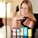 Third pic of Aston Richards, Free Pictures Below!