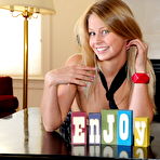 Fourth pic of Aston Richards, Free Pictures Below!