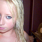 Fourth pic of Sex girlfriend pics :: Pics of a hot amateur hot bitch camwhoring 