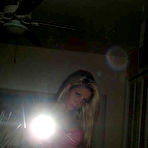 First pic of Sex girlfriend pics :: Pictures of a sexy non-professional playgirl trying.. 