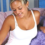 First pic of Hot Blonde Teen Girl