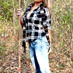 First pic of NikkiSims.com