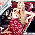 Second pic of Kate Moss sexy and niplsip mag scans