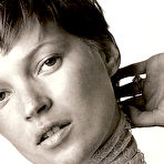 Fourth pic of Kate Moss sexy and topless scans from mags