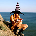 Second pic of Younger Babes Mpegs - Younger Babes Video Gallery, Pictures Of Girls With Big Tits