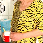 First pic of AllOver30.com - Featuring Hannah