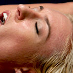 Second pic of Victoria White  : Incredible Fucking Machine