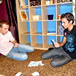 First pic of SELL YOUR GF -//- Guys sell their GFs to strangers like prostitutes!!!