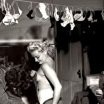 Second pic of Vintage Cuties - vintage historic hardcore antique sex retro erotica