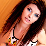 Third pic of Kaira18.com - Real 18yo EMO teen!