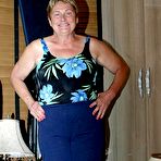 First pic of Granny Ultra :: Hardcore Granny Sex Movies And Pictures!