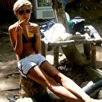 Fourth pic of Hard fuck in public place - porntraveling.com