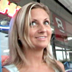 First pic of Street Blowjobs