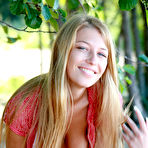 First pic of YANA P  BY RAPHAEL - PRESENTING YANA - ORIG. PHOTOS AT 3000 PIXELS - &copy; 2006 MET-ART.COM