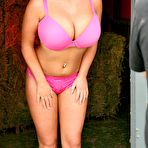 Second pic of Busty Pin-up Girl 32H Sarah Nicola Randall