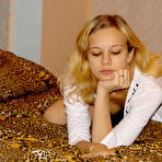 First pic of TeenDreams.com