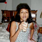 Second pic of Asian mature wife dildos her trimmed pussy
