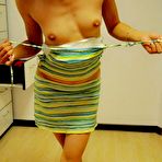 Fourth pic of Sex girlfriend pics :: Gallery of a slim Oriental GF with hairy twat.. 