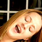 Fourth pic of :: www.wetpantylickers.com ::