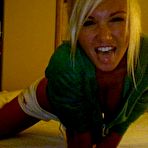 Fourth pic of Real amateur girlfriends having sexNice sexy hot amateur girls posing in front of camera