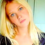 First pic of Trashed Girl Friends: Hot naked babes making good use of their camera phones