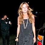 Third pic of ::: Nicky Hilton nude photos and movies :::