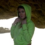 First pic of BellaXOXO