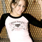 First pic of Andipink::: Free Pictures