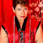 First pic of AllOver30.com - Introducing 42 year old Andie