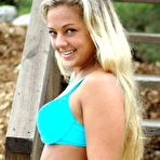 Second pic of Hot Blonde Teen Girl