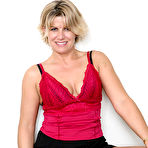 Second pic of AllOver30.com - Introducing 37 year old Anne